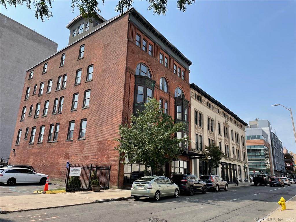 116 Crown Street - Photo 1