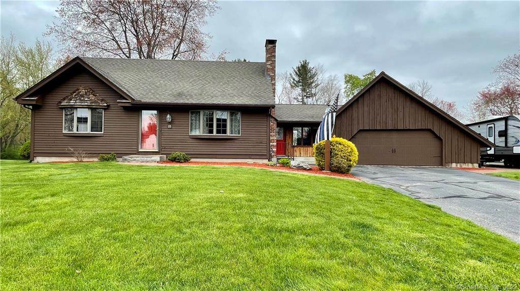 15 Bobolink Lane - Photo 1