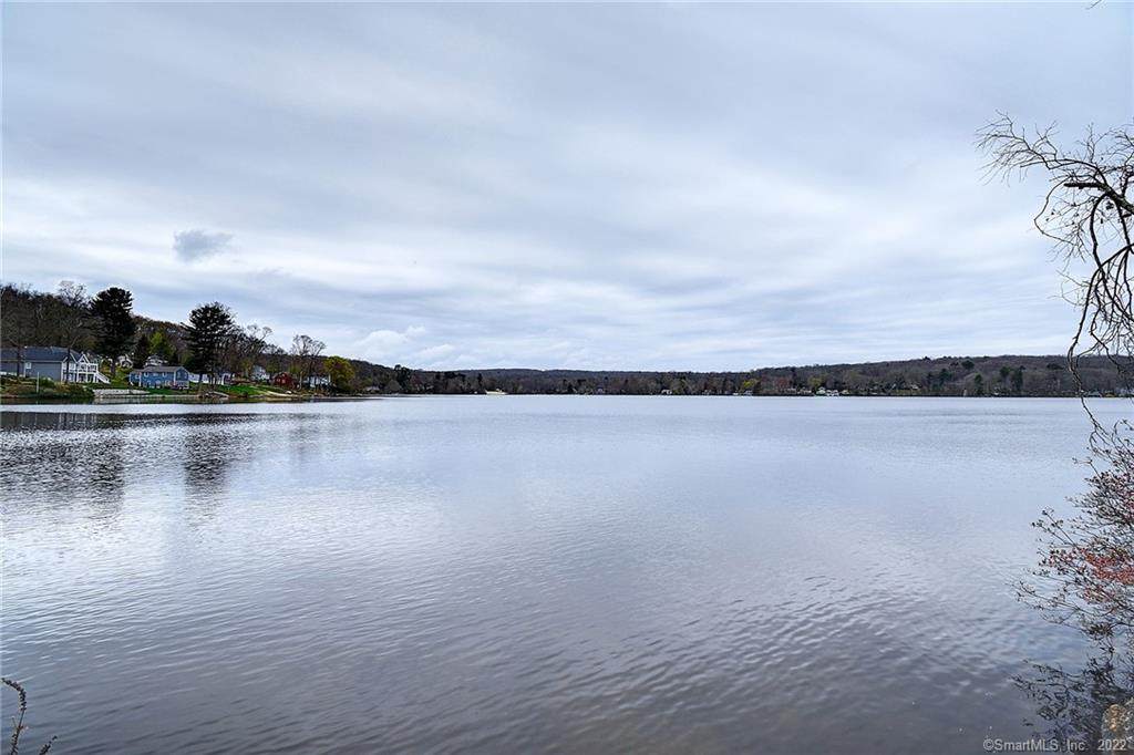 417 Lake Road - Photo 1