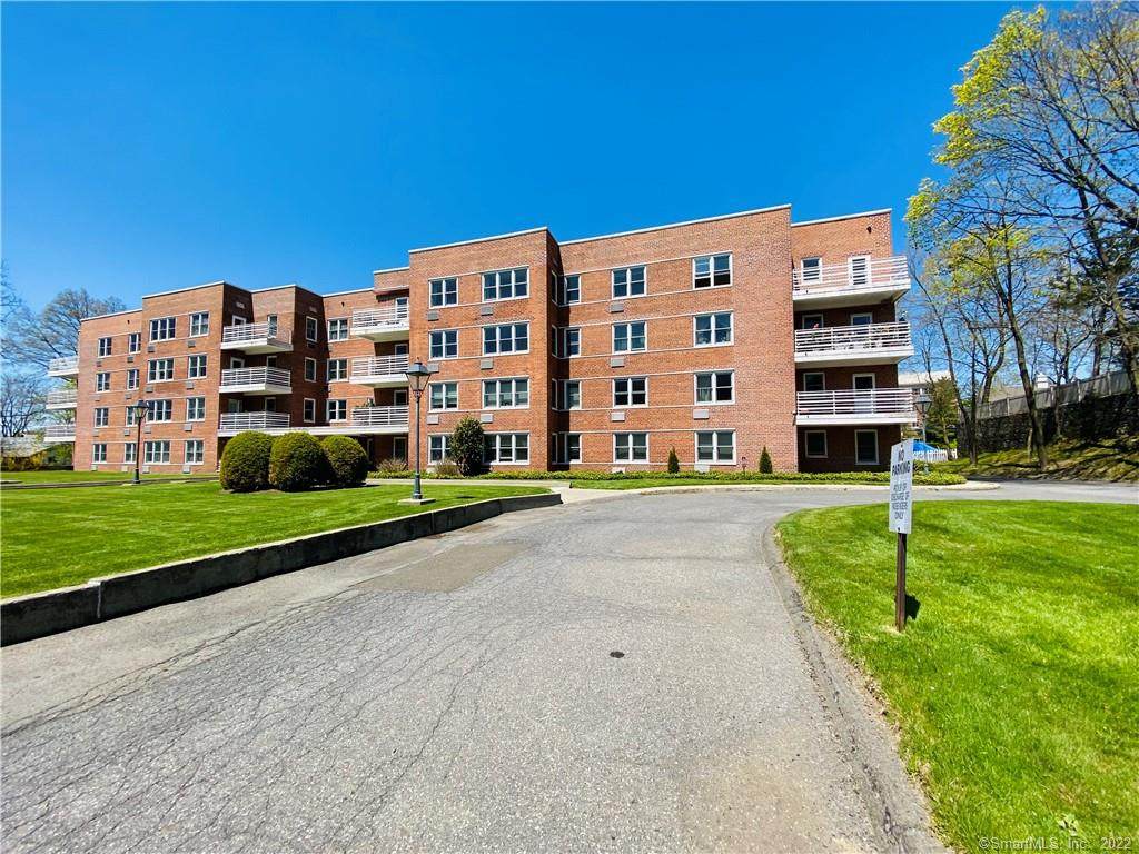 52 Lafayette Place - Photo 1