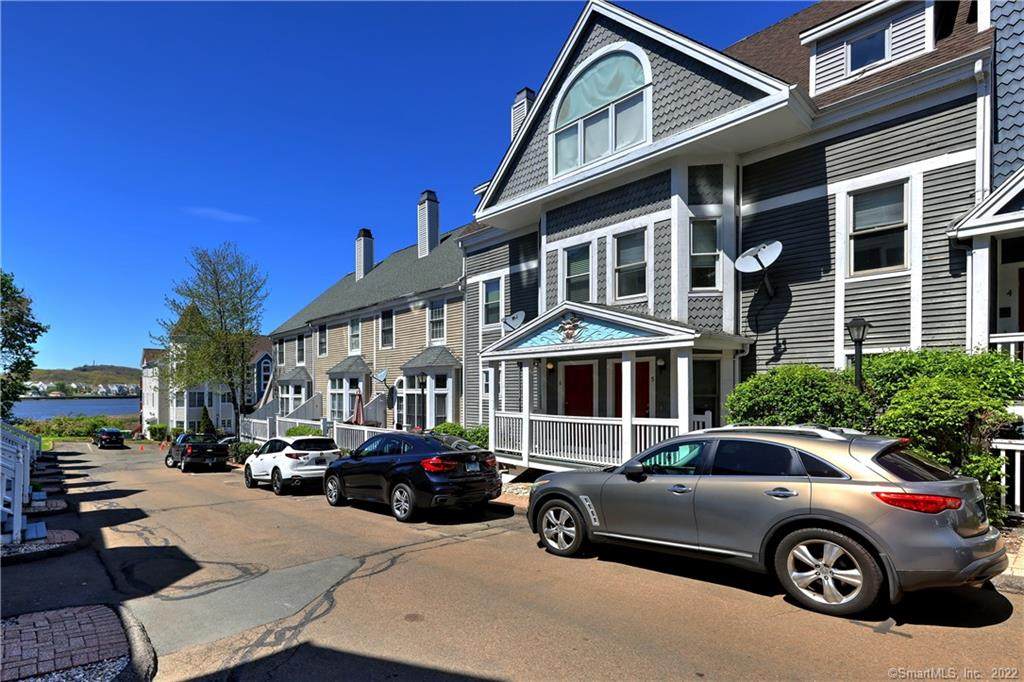 920 Quinnipiac Avenue - Photo 1