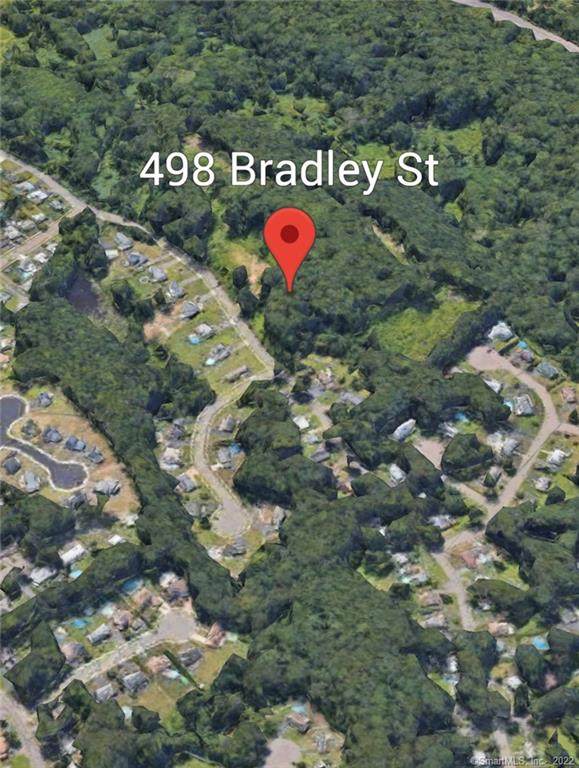 498 Bradley Street - Photo 1