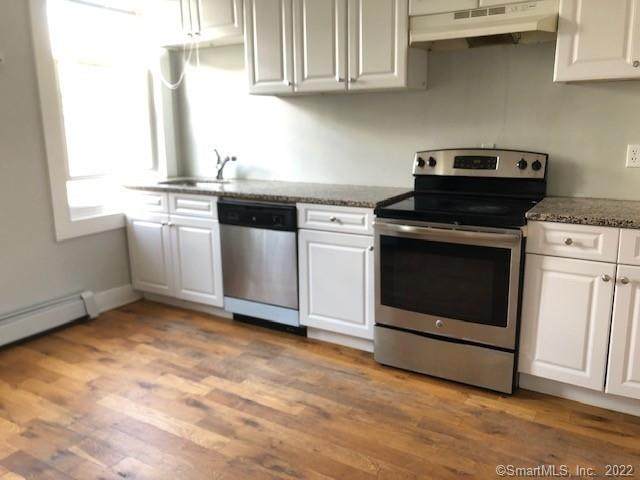 517 Winchester Avenue - Photo 1