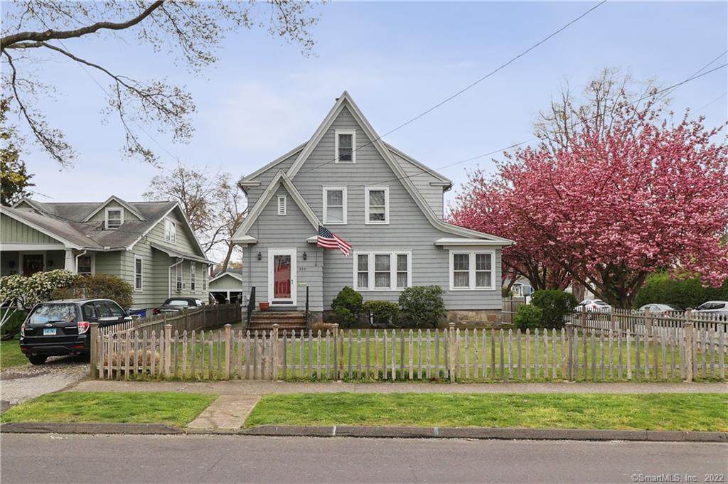 210 Rowland Road - Photo 1