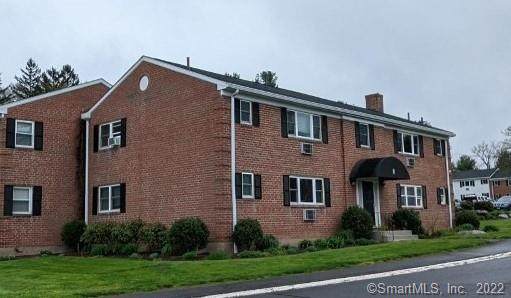 8 Robbins Lane - Photo 1