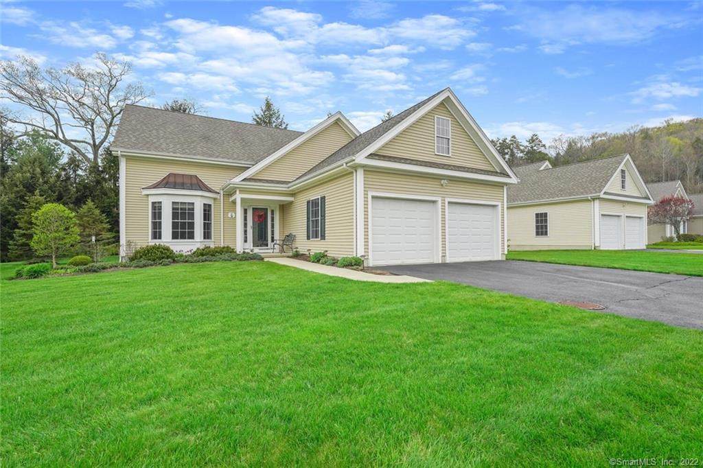 5 Riverbend Drive - Photo 1