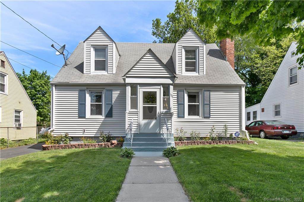 122 Burnham Street - Photo 1