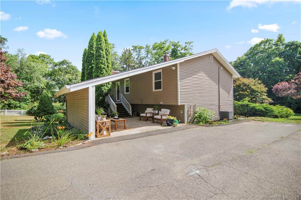 389 Horse Pond Road - Photo 1