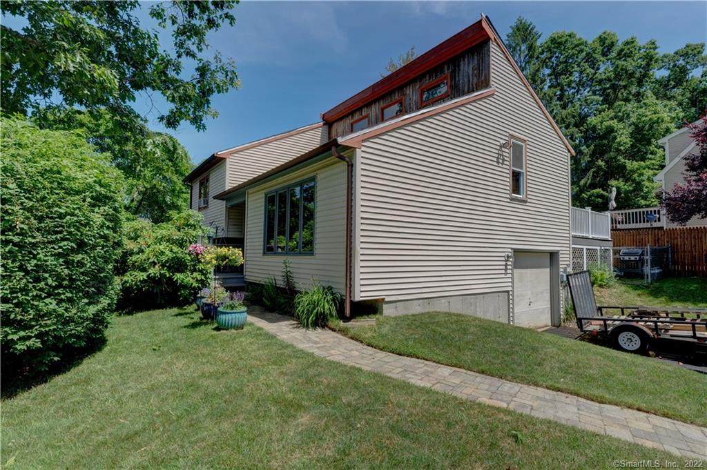 5 Kathleen Drive - Photo 1