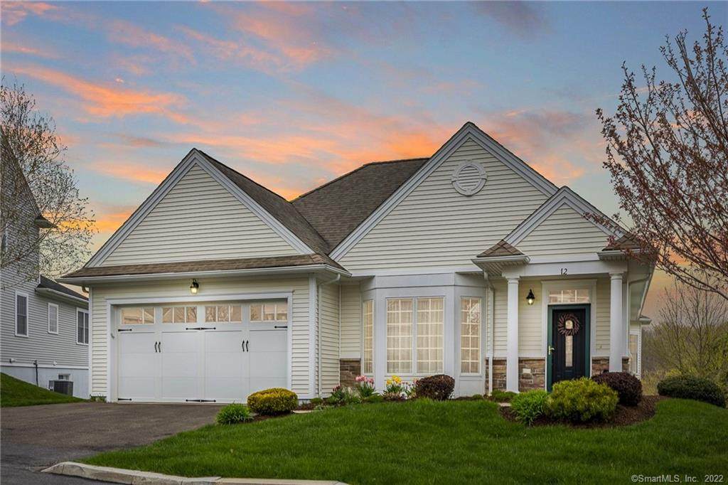 12 Dogwood Lane - Photo 1