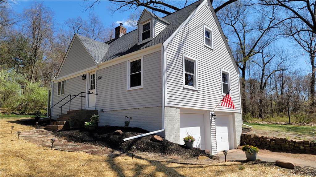 200 Laning Street - Photo 1
