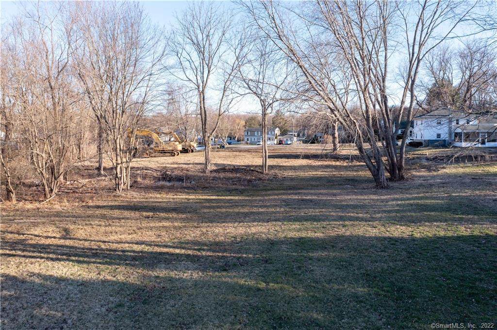 33 Kenyon Road - Photo 1