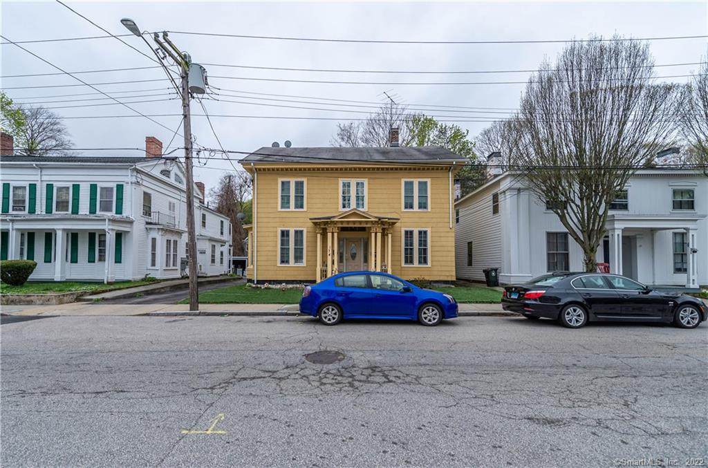 174 Broadway - Photo 1