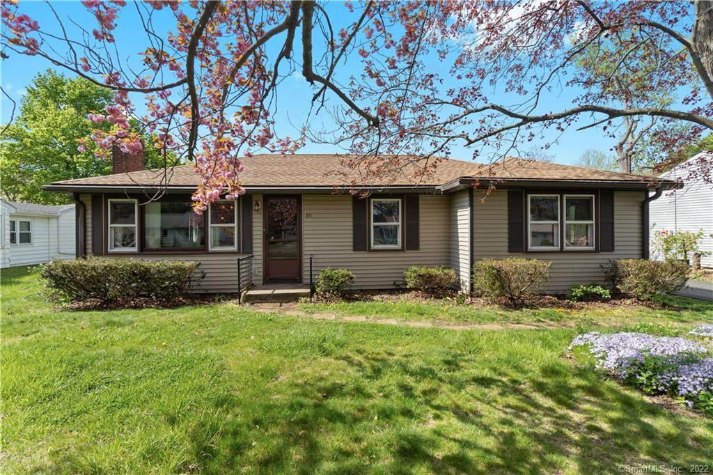 89 Robin Hill Road - Photo 1