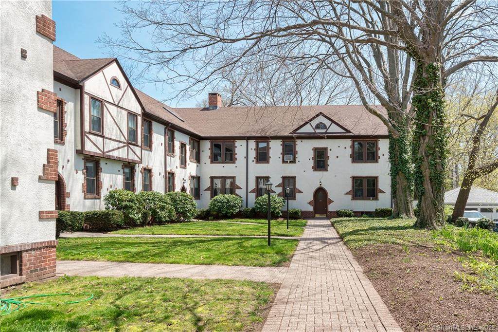 339 Alden Avenue - Photo 1