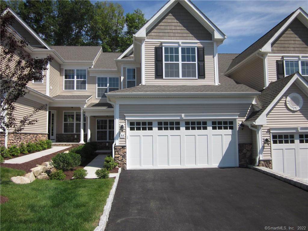 32 Beacon Hill Terrace - Photo 1