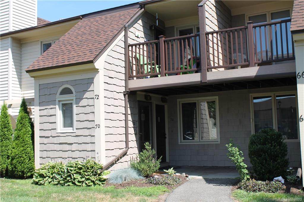 72 Little Oak Lane - Photo 1