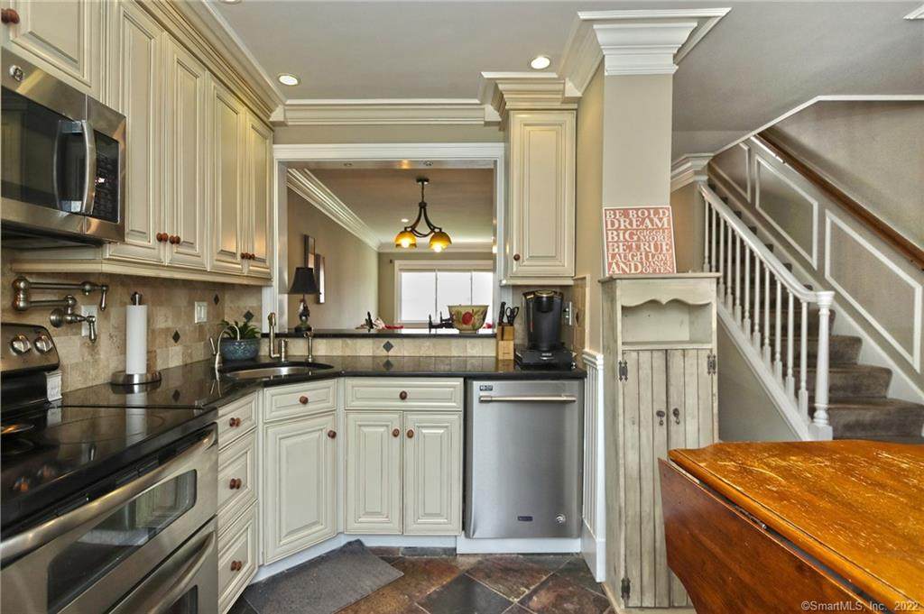 227 Monticello Drive - Photo 1