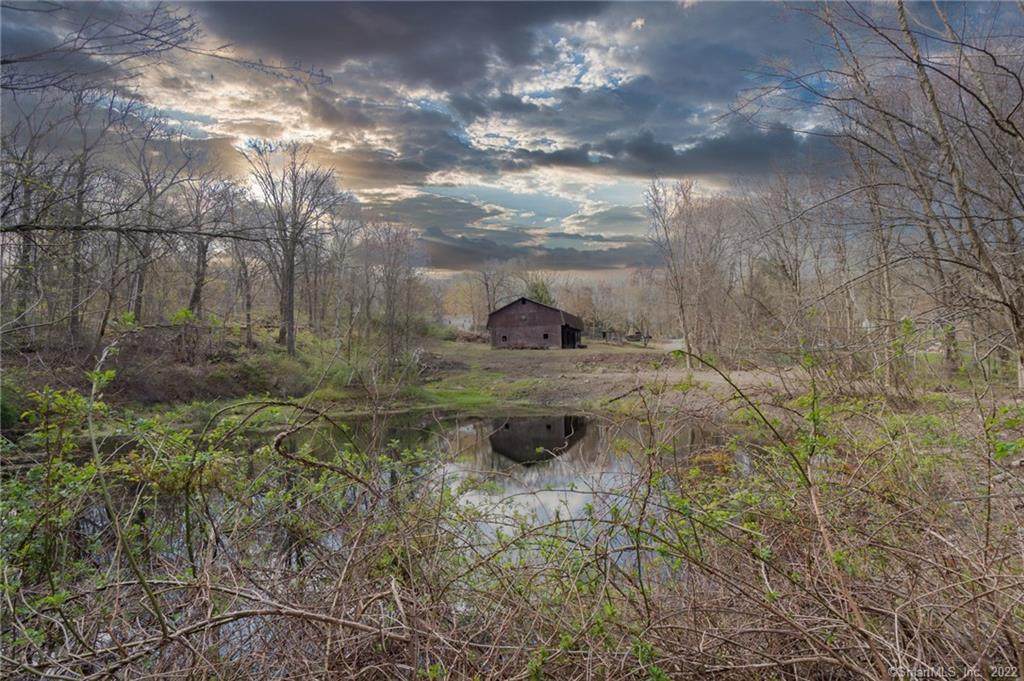 540 Old Post Road - Photo 1