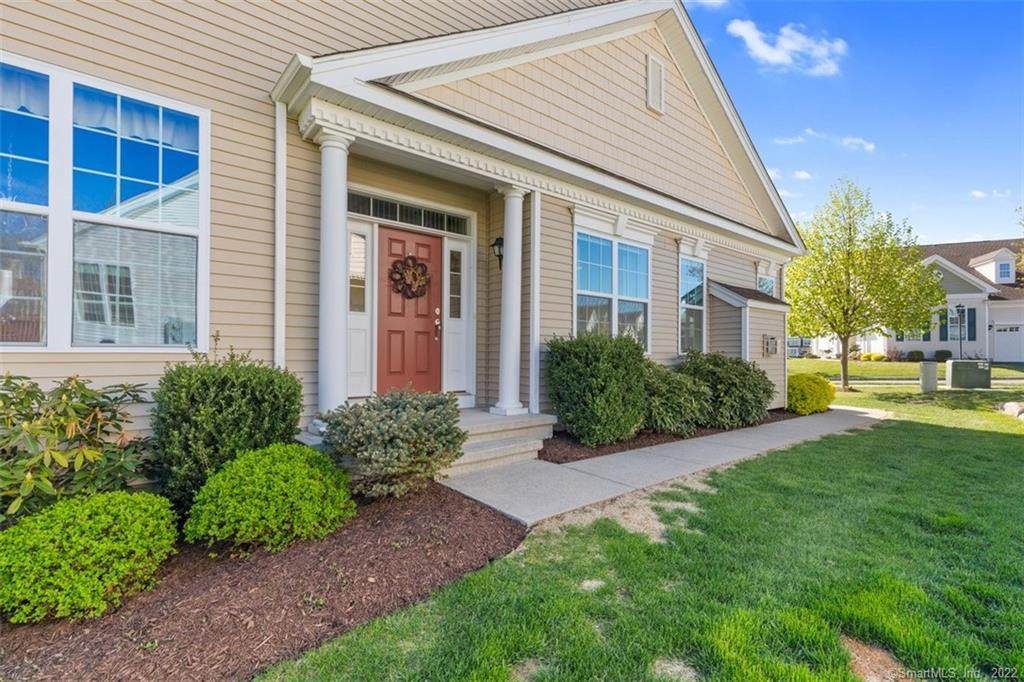 87 Cherry Circle - Photo 1