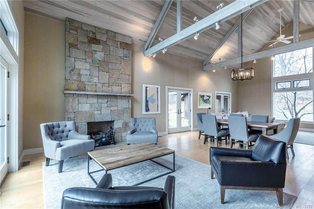 8 River Bend Lane - Photo 1