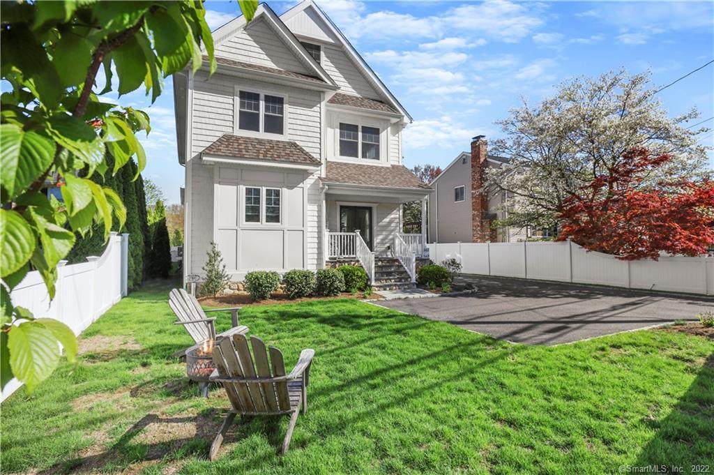 561 Oldfield Road - Photo 1
