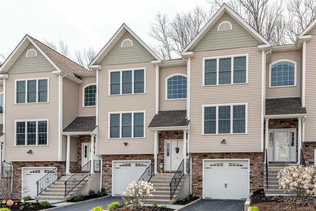 9 Oak Branch Drive - Photo 1