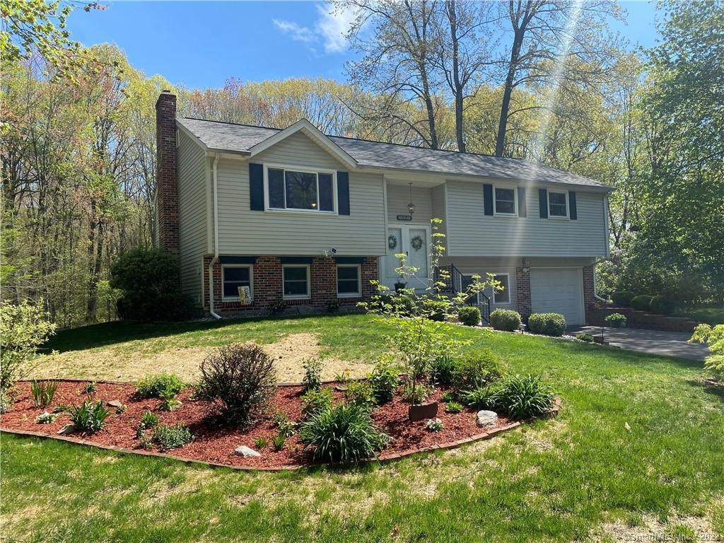 52 Post Road - Photo 1