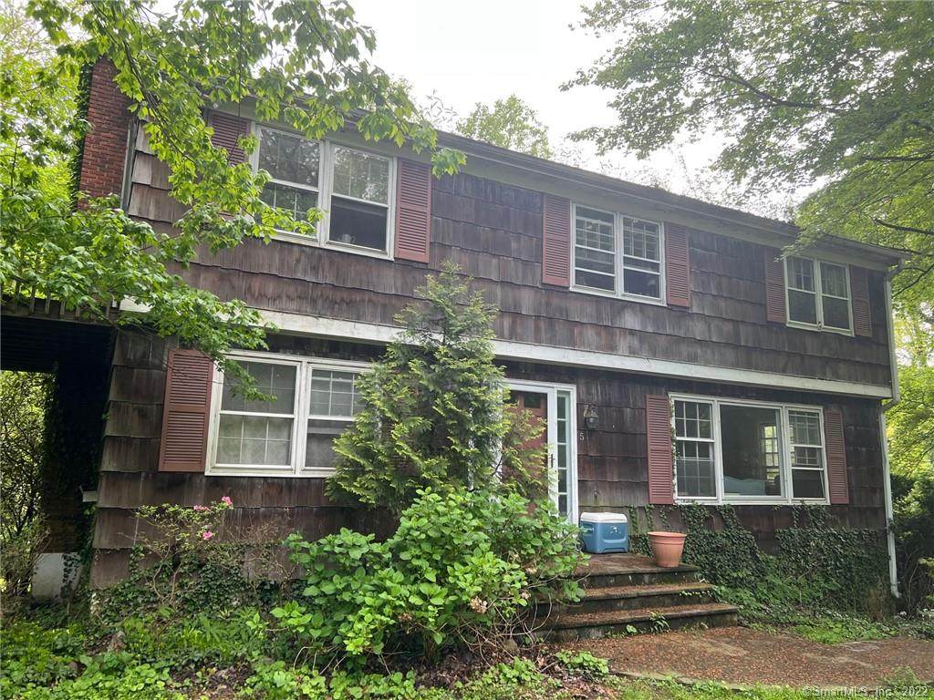 5 Hollow Spring Road - Photo 1