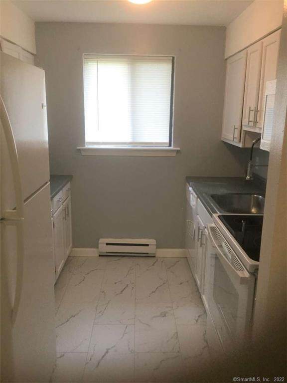 11 King Arthur Drive - Photo 1