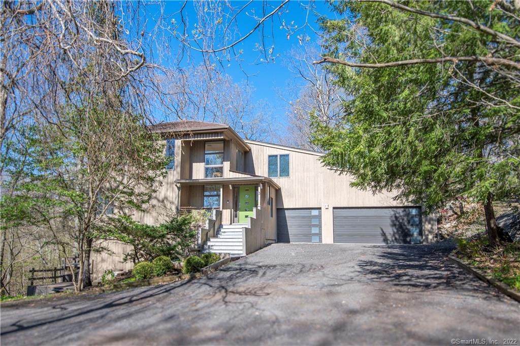 3 Laurelwood Drive - Photo 1