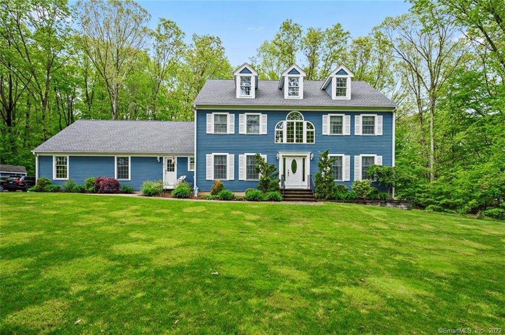 817 Totoket Road - Photo 1