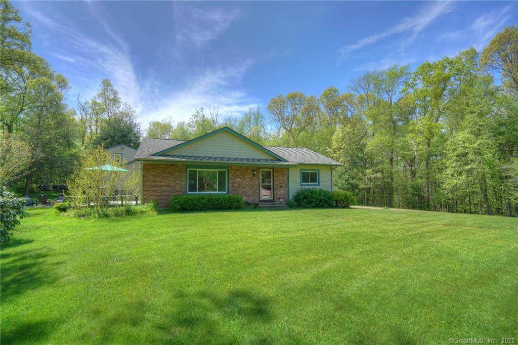 331 Providence New London Turnpike - Photo 1