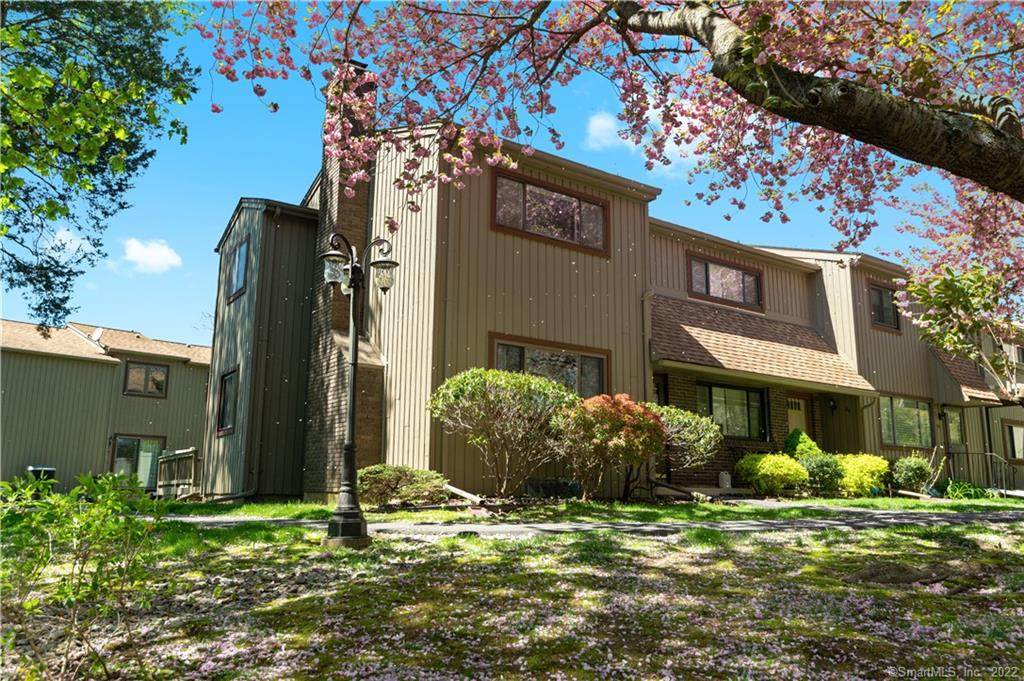 27 Orangewood - Photo 1
