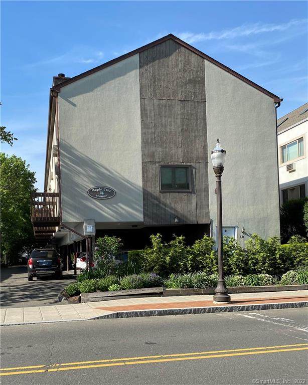 28 Crescent Street - Photo 1