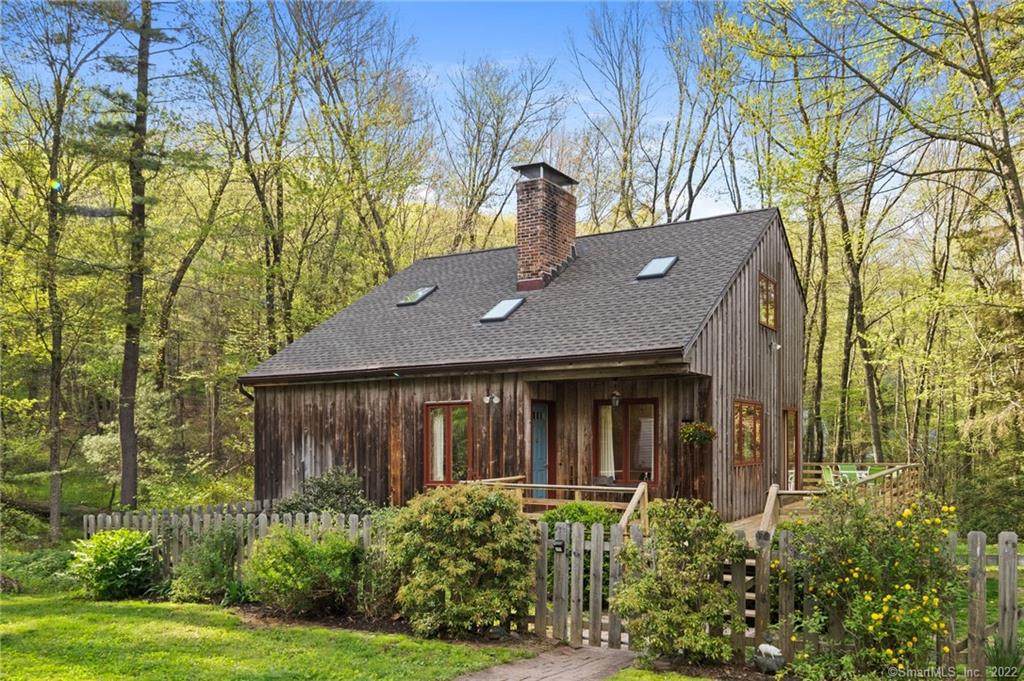 204 Spielman Highway - Photo 1
