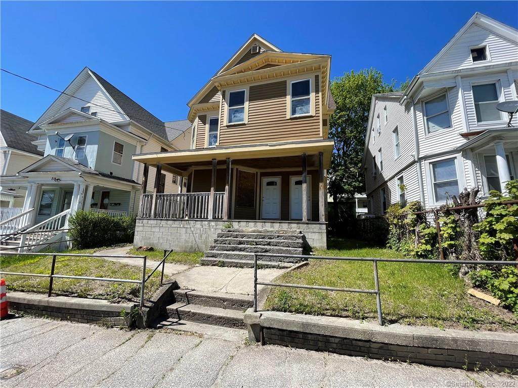 210 Woodlawn Terrace - Photo 1