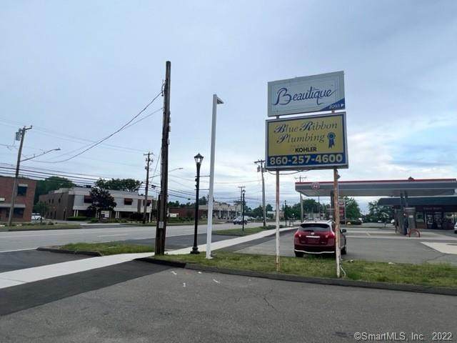 2089 Silas Deane Highway - Photo 1
