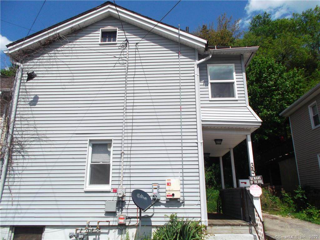 35 Hawthorne Avenue - Photo 1