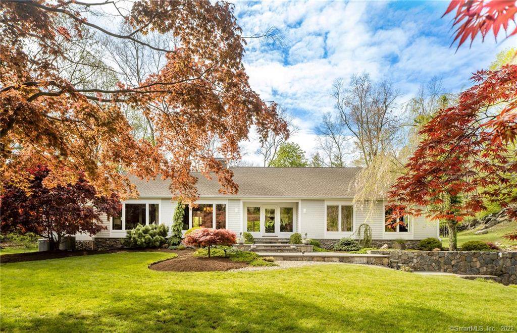 21 Deerwood Lane - Photo 1