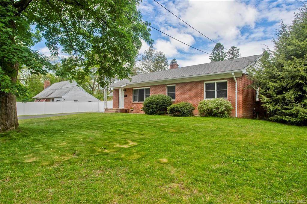9 Norman Avenue - Photo 1