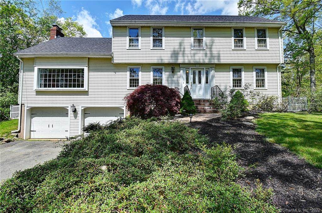201 Natchaug Drive - Photo 1