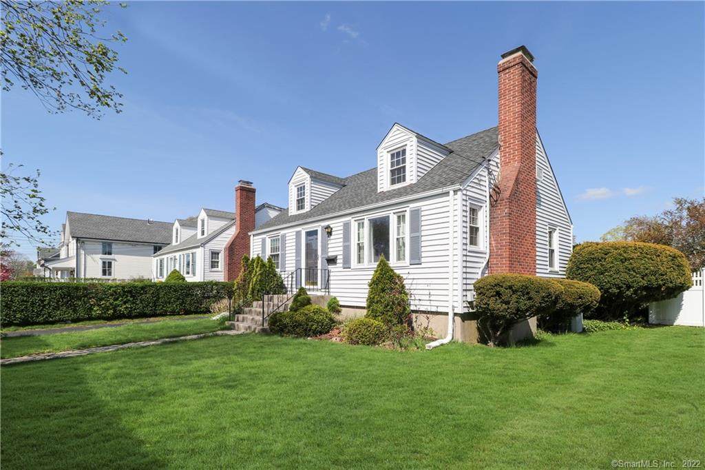 20 Howard Street - Photo 1