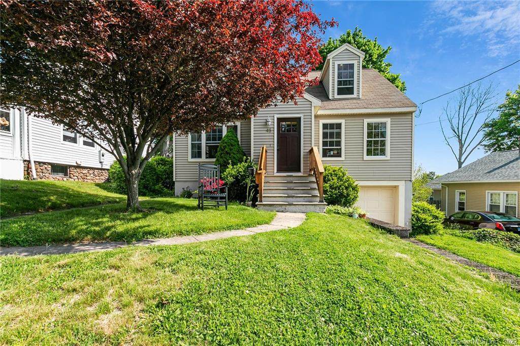 45 Maplewood Terrace - Photo 1