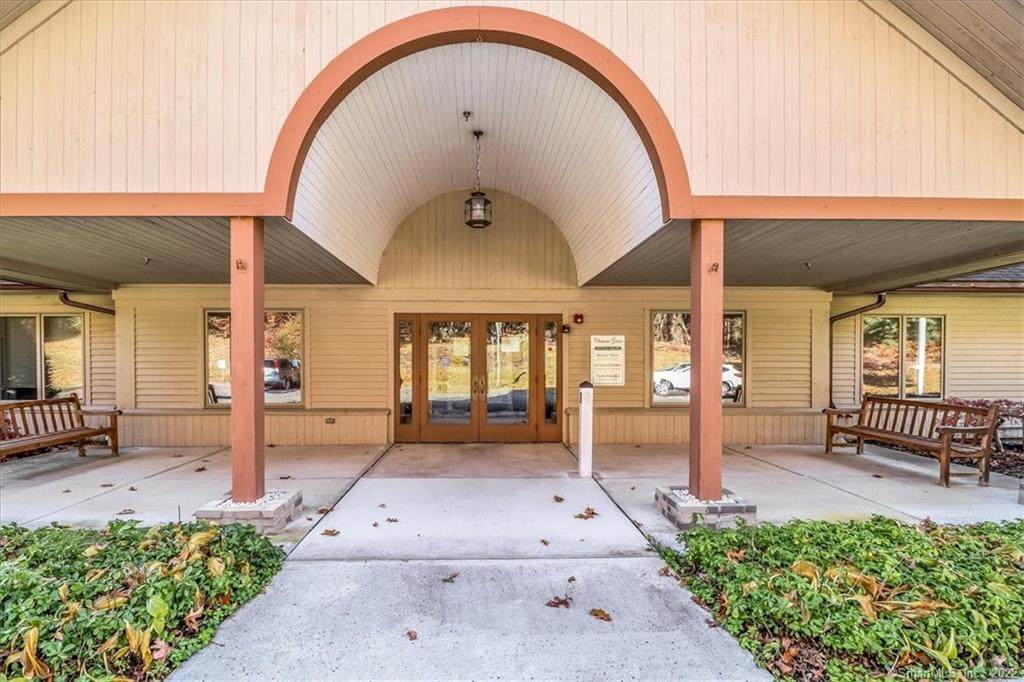 200 Chestnut Grove - Photo 1