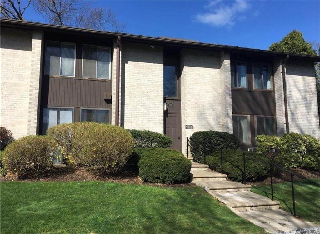 247 Hamilton Avenue - Photo 1