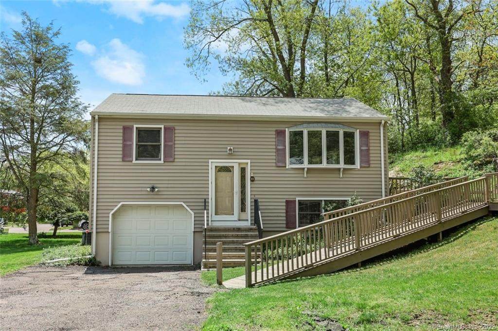 11 Donna Drive - Photo 1