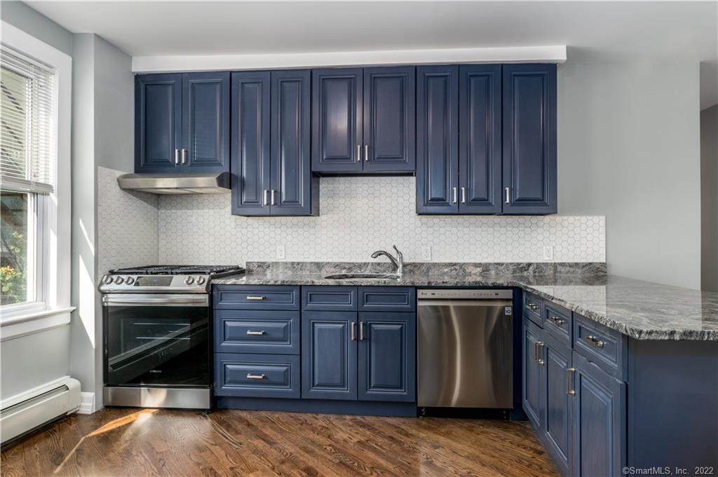 310 Hamilton Avenue - Photo 1