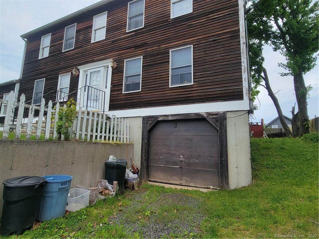 147 Coe Avenue - Photo 1