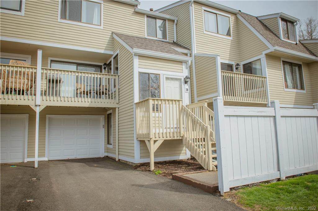 63 Peddlars Drive - Photo 1